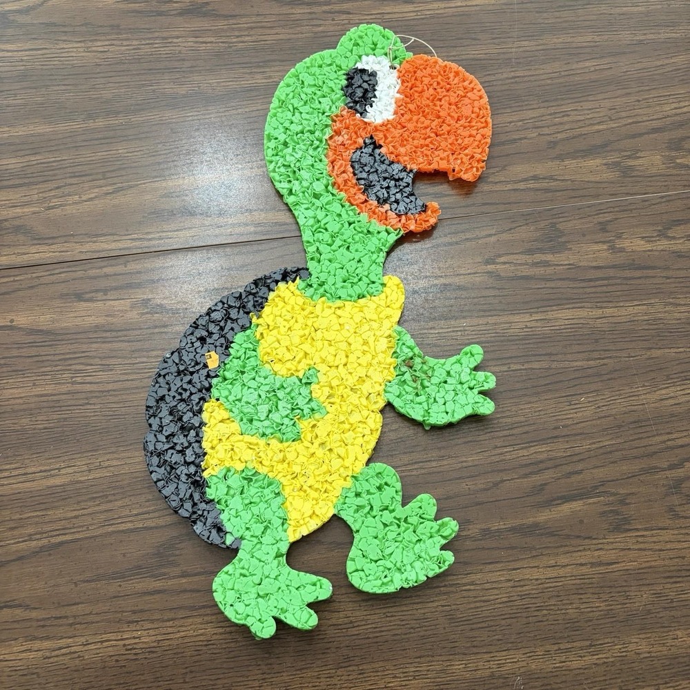 Vintage Melted Plastic Popcorn Turtle Wall Hanging Decor - Picture 6 of 11